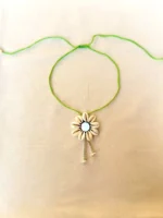 Minimalist Cowrie Shell Floral Choker with Mirror Detail